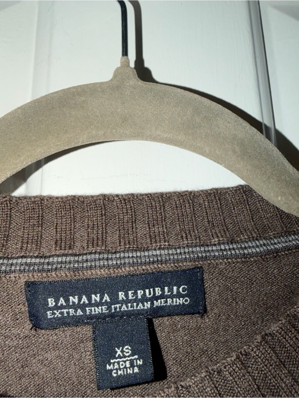 Banana Republic Brown extra fine Italian merino Button-Front cardigan sweater XS - Picture 2 of 12